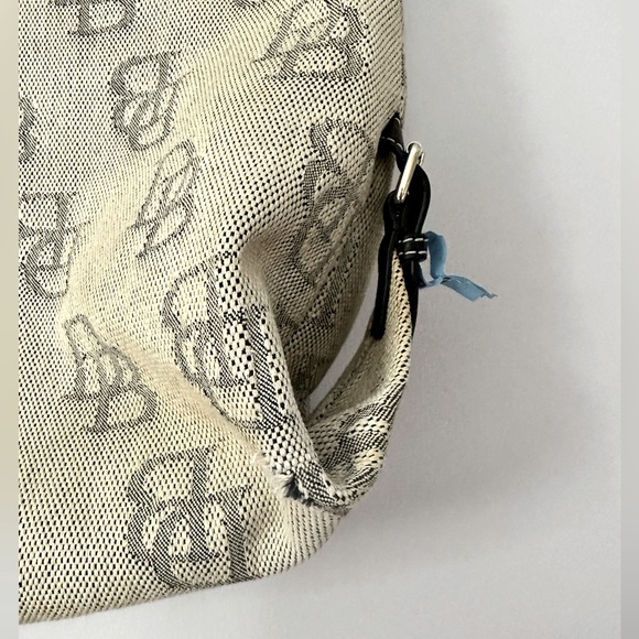 Gorgeous, sturdy D&B shoulder bag/tote perfect for work available - Picture 2 of 7